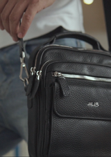 HANG - BLACK