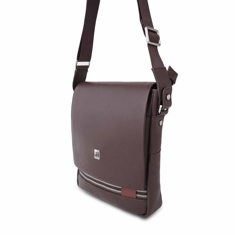 VOYAGE - TAN LIGHT TAN
